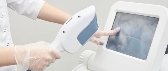 業務用脱毛機のハンドピースを比較｜本数と構成で現場の安心感が変わる
